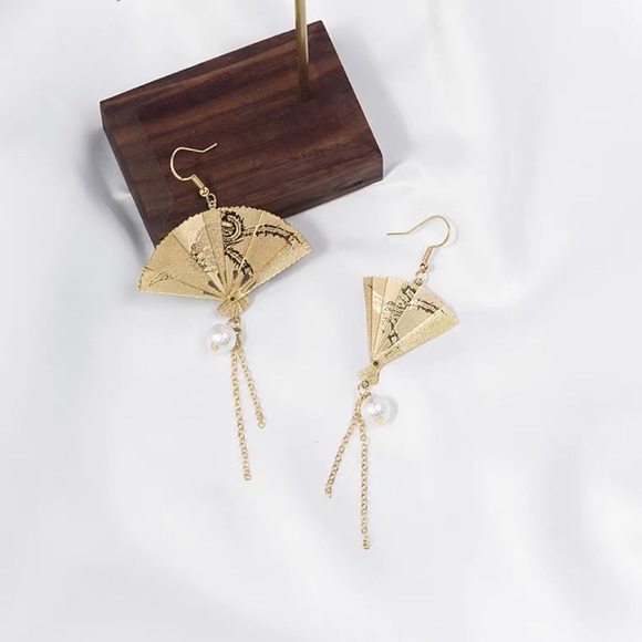 Golden Fan Earrings Antique Asian Art Tassels - Picture 4 of 14